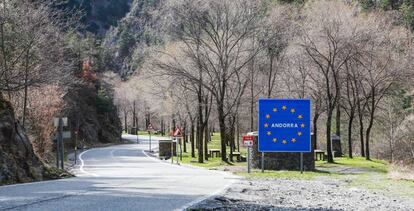 Frontera entre el Principado de Andorra y Espa&ntilde;a. 