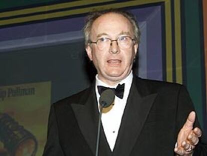 El escritor inglés Philip Pullman (1946).