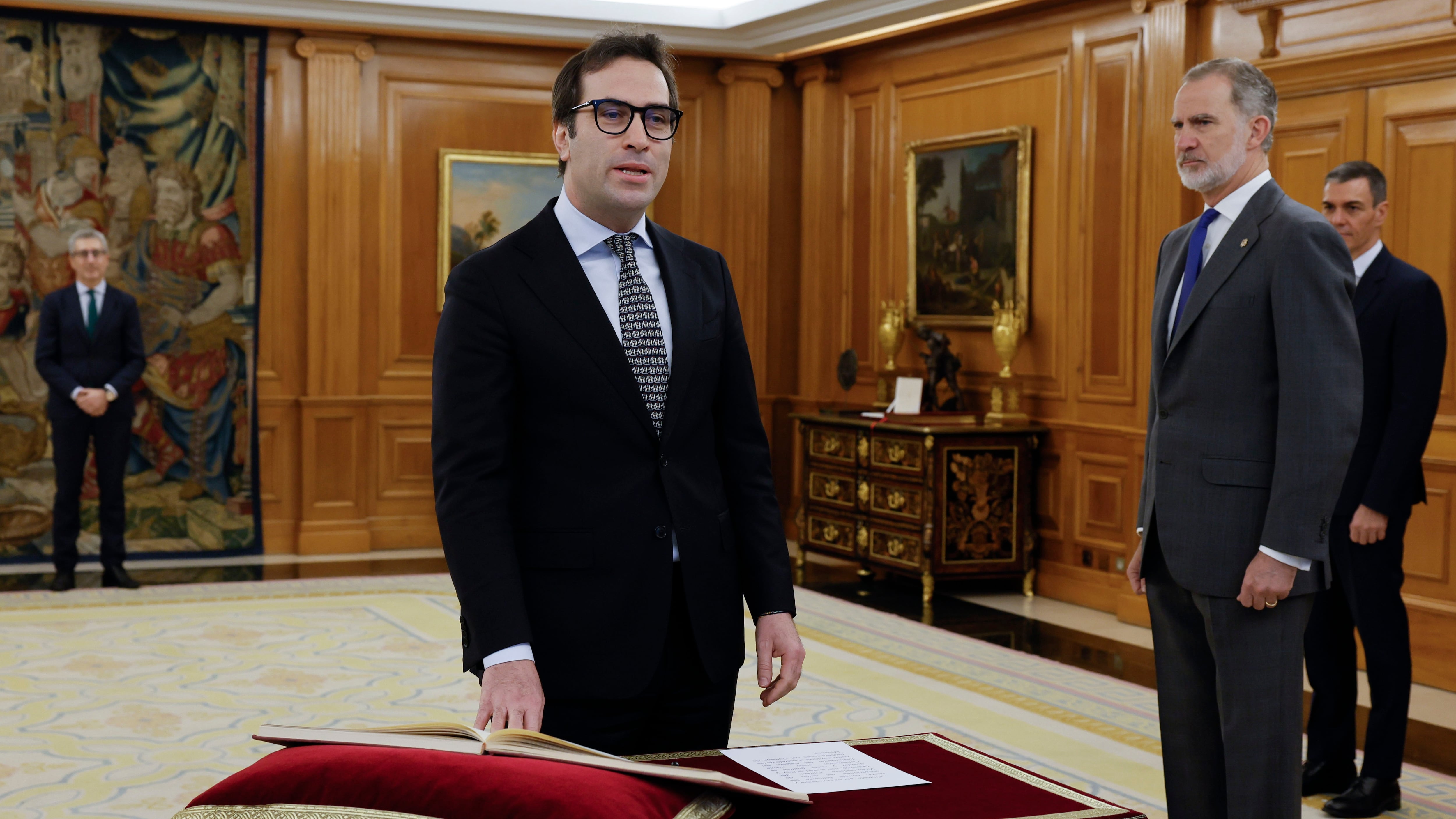 Última hora de la actualidad política, en directo | Cuerpo y España prometen sus cargos ante el Rey en La Zarzuela