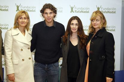 Antes de la gala, asistieron a la presentacin Ana Mara Parera, Rafa Nadal, Paz Vega y Natassja Kinski