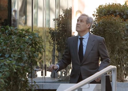 El ex alto cargo de supervisión del Banco de España Jerónimo Martínez Tello, a su llegada a la Audiencia Nacional.