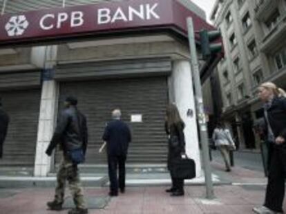 Los bancos de Chipre permanecer&aacute;n cerrados hasta el martes.