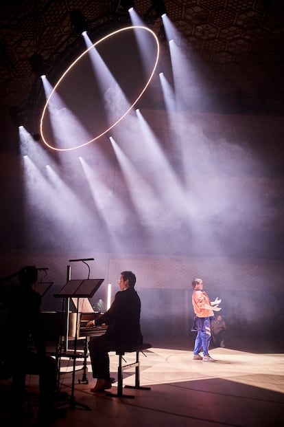 Un momento de la obra ‘Las Indias galantes’, en el Auditorium de la Seine, en París, el pasado 21 de mayo.