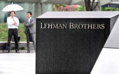 Imagen del logotipo de la empresa Lehman Brothers. EFE/Archivo