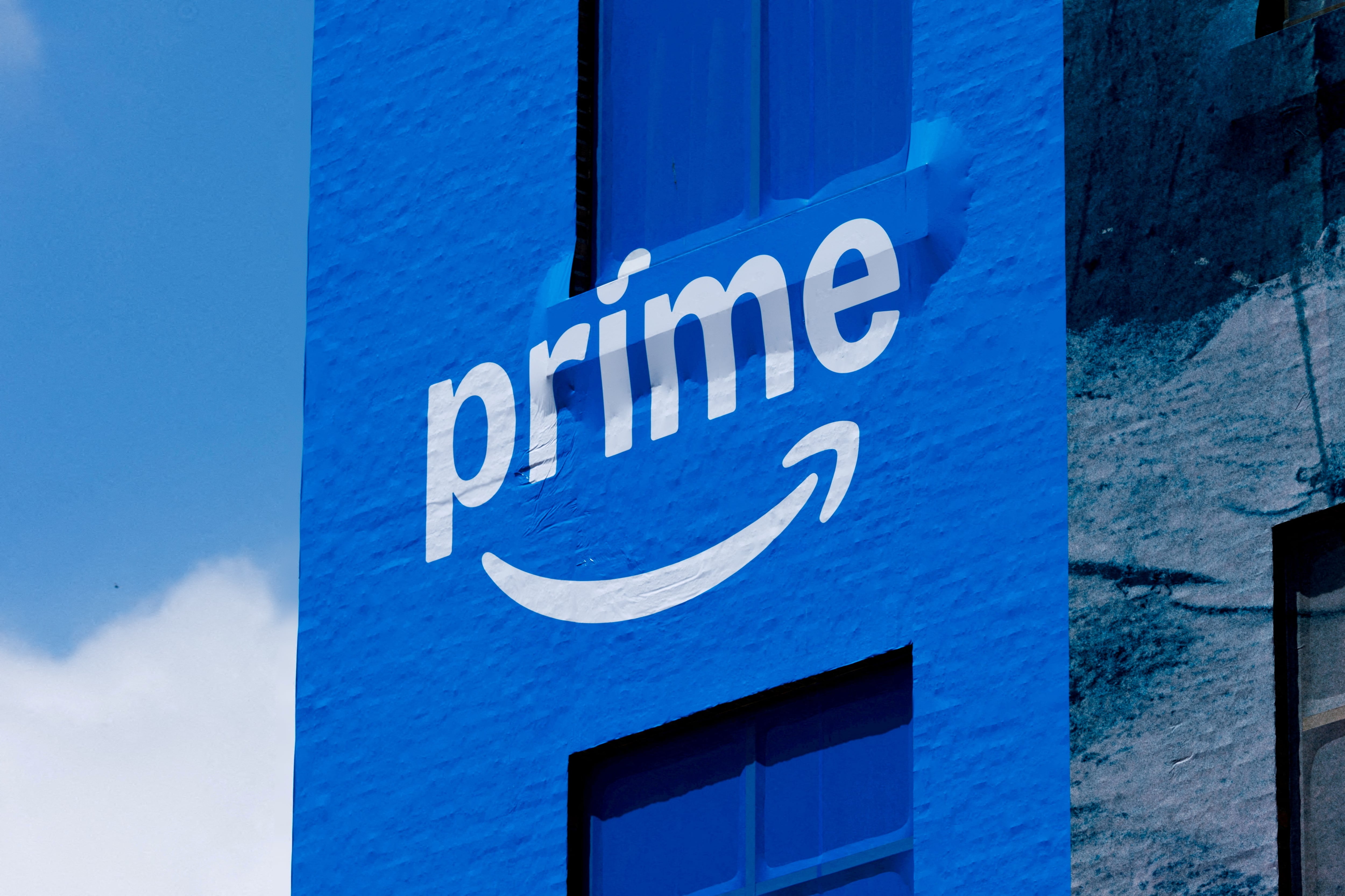 Logo del servicio Prime de Amazon.