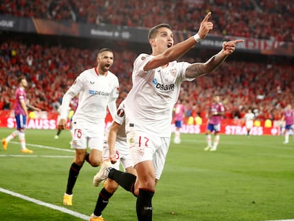 Erik Lamela celebra su gol en el partido de semifinales de la Europa League entre el Sevilla y la Juventus, en el Ramón Sánchez-Pizjuán este jueves.