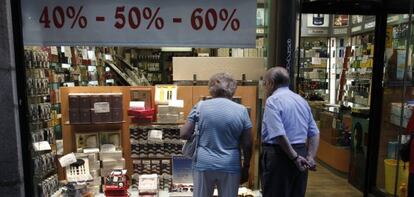 Rebajas en un comercio de Madrid, en una imagen de 2009.