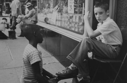 Una de las fotografías tomadas por la artista en Nueva York en 1954.