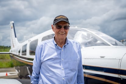 Álvaro Soto, piloto de la Patrulla Aérea Colombiana