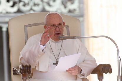 El papa Francisco, durante la audiencia general que celebró el miércoles en la plaza de San Pedro.