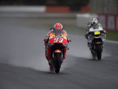 El piloto Marc Márquez (Honda) durante el Gran Premio de Valencia de Motociclismo 2018.