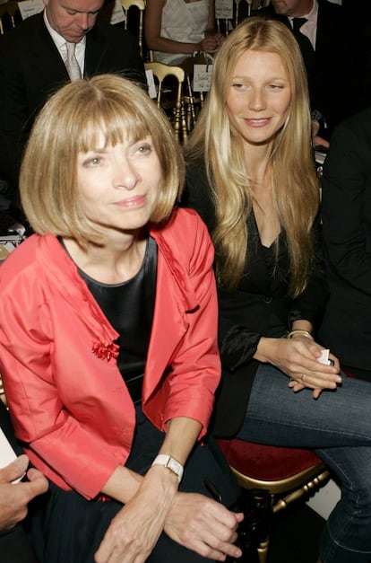 Anna Wintour y Gwyneth Paltrow en un desfile de Valentino en 2005.