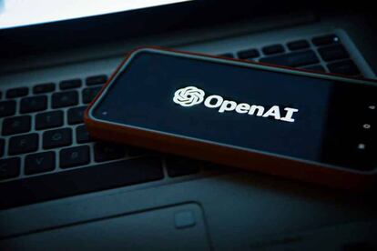 Logo OpenAI móvil