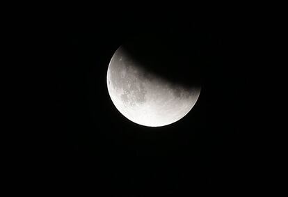 La Luna, durante el pasado eclipse parcial