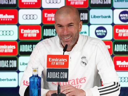 Zinedine Zidane da positivo por Covid-19