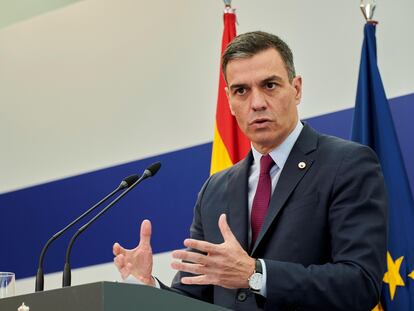 El presidente del Gobierno, Pedro Sánchez, este viernes, en la conferencia de prensa ofrecida en la Representación Permanente de España ante la UE tras su participación en el Consejo Europeo.