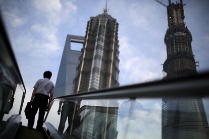 Las autoridades de Changsha donde se está construyendo el edificio, pretenden que el rascacielos funcione como una ciudad en sí misma, con escuelas, centros para la tercera edad y hasta un hospital.