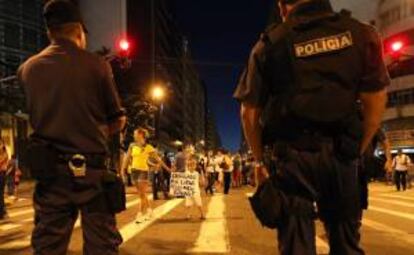 Las protestas por mejores servicios públicos que sacudieron Brasil en junio pasado y que movilizaron a millones de personas en más de un centenar de ciudades se iniciaron por un reajuste en las tarifas de transporte público y por problemas en los servicios de autobuses y metro de ciudades como Río de Janeiro y Sao Paulo. EFE/Archivo