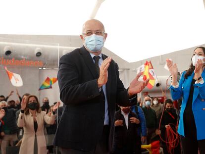 El candidato de Cs, Francisco Igea, y la presidenta del partido, Inés Arrimadas, en el acto central de campaña en Valladolid.