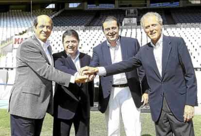 Manuel Llorente, José Luis Olivas (expresidente de Bancaja), Gerardo Camps(exvicepresidente del Consell) y José Carlos de Miguel (de la Fundación del Valencia).