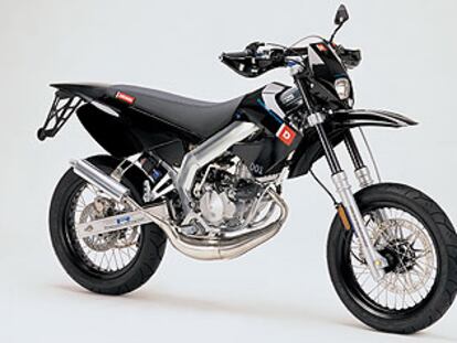 Estética sugerente y máxima calidad para un ciclomotor especial.