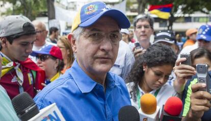 Antonio Ledezma, prefeito de Caracas, numa manifestação em 2014.