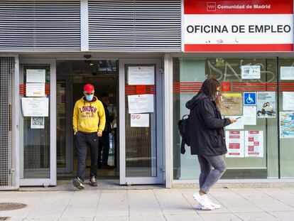 Oficina de empleo en Alcorcón, Madrid, el pasado mes de mayo.