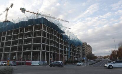 Un bloque de viviendas en construcción en Madrid.