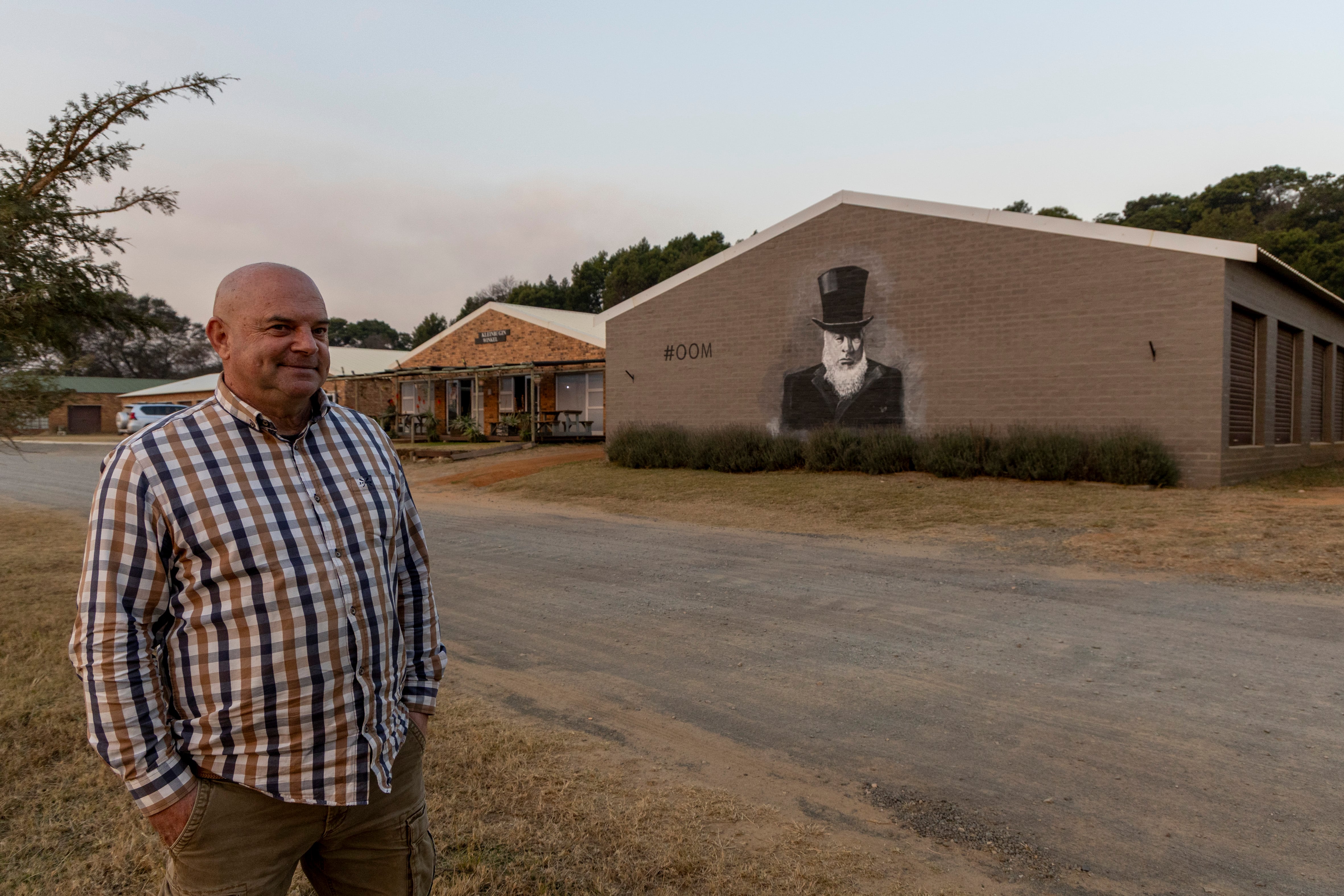 Dannie de Beer, portavoz de la comunidad de Kleinfontein, en Pretoria, el 8 de julio de 2026.