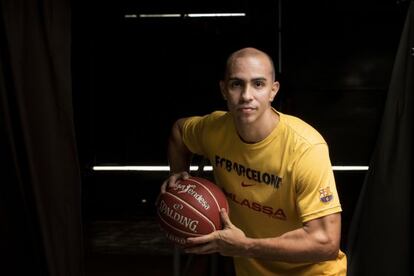 Carlos Arroyo posa en el Palau Blaugrana.