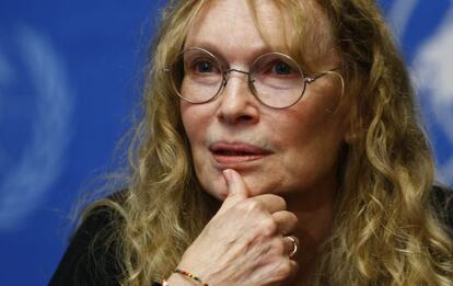 La actriz Mia Farrow.