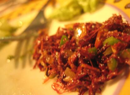 Un plato de chapulines del restaurante Los Girasoles, en México DF