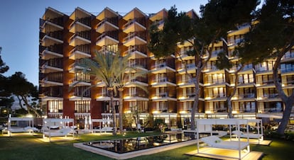 Fachada de un hotel de Meliá en Palma de Mallorca.