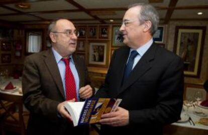Relaño y Florentino, durante la presentación del libro.