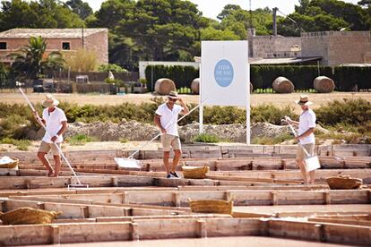 Las salinas de Es Trenc fueron las pioneras en España a la hora de combinar la exquisita flor de sal con diferentes ingredientes.