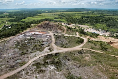 A panoramic view of the San Ramón open-pit gold mine in Chiquitania, Bolivia.