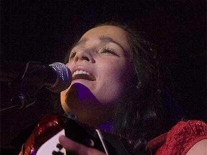 Julieta Venegas, en B. B. King.