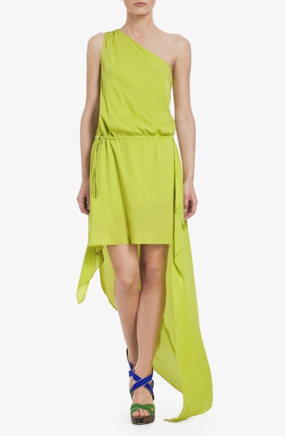 De BCBG by Max Azria cuesta 340 euros aprox.