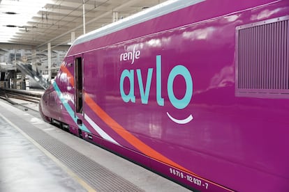 Tren de alta velocidad Avlo de Renfe.