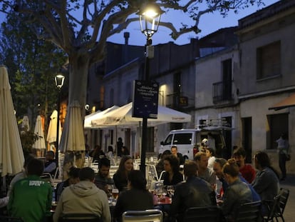 Una farola sensible al ruido instalada en Sant Cugat. 