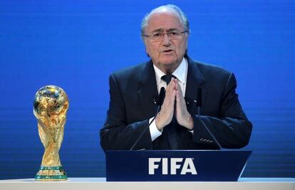 Joseph Blatter, en 2010, durante la ceremonia en la que anunció las sedes de los mundiales 2018 y 2022