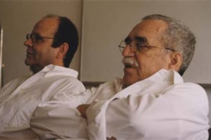 Alberto García Ferrer, junto a Gabriel García Márquez, en la escuela.