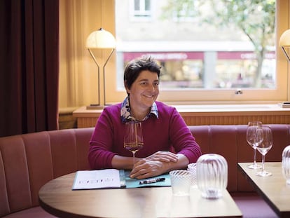  Isabelle Legeron retratada en el restaurante londinense Neptune. La francesa ha creado la carta de vinos de este establecimiento situado en Russell Square.