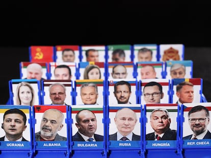 El popular juego Quién es quién, con las fichas de los presidentes de la ex-Unión Soviética