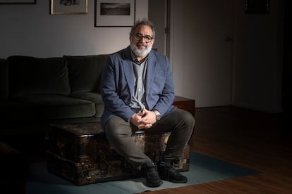 El director artístico y ganador del Óscar ha colaborado con los tres grandes directores de cine mexicanos Alejandro González Iñárritu, Alfonso Cuarón y Guillermo del Toro.