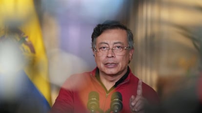 Gustavo Petro en su alocución sobre el Salario Vital, en Bogotá, el 15 de febrero de 2026.