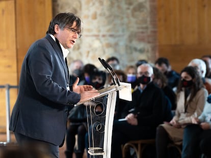 El expresidente de la Generalitat Carles Puigdemont, este pasado sábado en Canet-en-Roussillon (Francia), donde se celebró un pleno de la asamblea de representantes del Consejo por la República, que él preside.