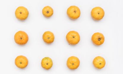 Conocida popularmente por ser el ingrediente favorito de las mermeladas británicas, esta variedad también denominada 'citrus x aurantium' o Naranja de Sevilla<a href="http://www.ncbi.nlm.nih.gov/pubmed/22991491" target=blank> contiene fenilefrina</a>, una sustancia que incrementa el gasto metabólico en reposo y ocasiona una moderada pérdida de peso. La cara B de esta fruta es que puede conducir a la hipertensión, según el Departamento de Salud de EE UU.