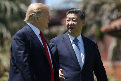 Donald Trump junto a Xi Jinping en Palm Beach, Florida.