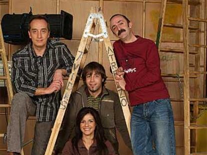 Gonzalo de Castro, Leandro Rivera, Cristina Peña y Santi Rodríguez, de <i>7 vidas</i>.